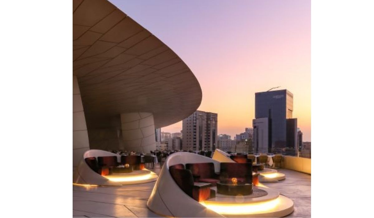 Relax and Enjoy the Sunset Tea Menu at Jiwan Restaurant by Alain Ducasse